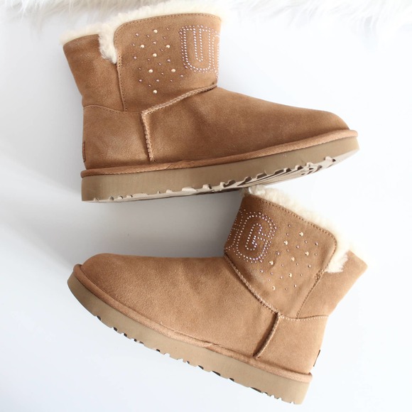 Ugg Classic Gem Mini Boot in Chestnut - Picture 7 of 15